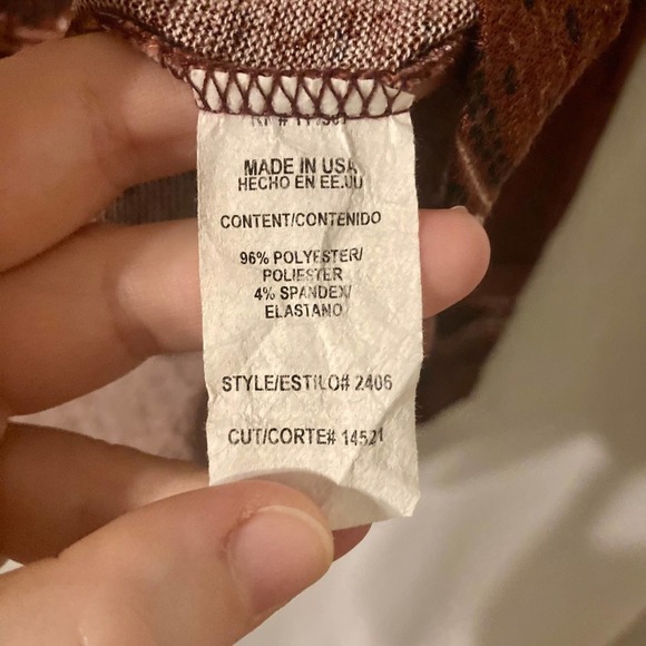 Lily White Women's Loose Fitting Burgundy Patterned Top - Picture 10 of 10